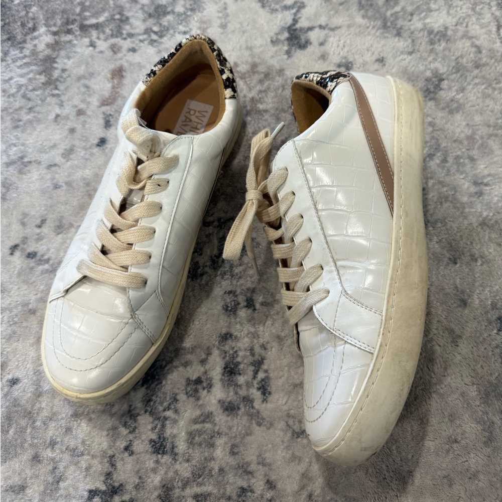 Women's Sneakers Size 7.5